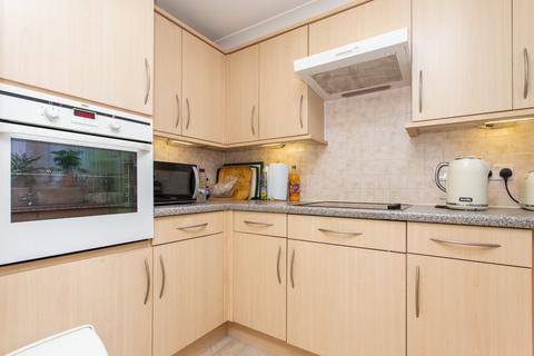 1 bedroom retirement property for sale, Richmond Street, Herne Bay, Kent, CT6
