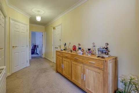 2 bedroom retirement property for sale, Brook Court, Burcot Lane, Bromsgrove, B60 1AD