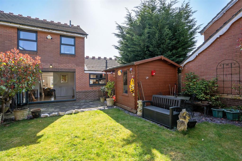 30 Chivington Close 24.jpg
