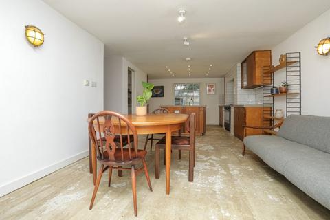 4 bedroom end of terrace house for sale, Hawley Square, Margate, CT9