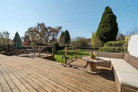 undefined, Roslyn Road, Telford TF1