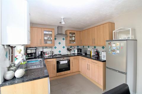 2 bedroom semi-detached house for sale, Chartwell Close, Seaford