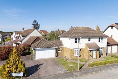 4 bedroom detached house for sale, Springfield Close, Ongar, CM5