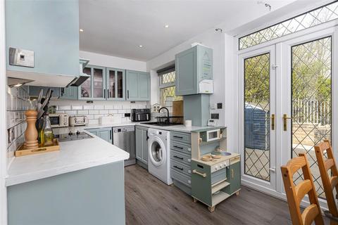 3 bedroom terraced house for sale, Norman Terrace, Elland