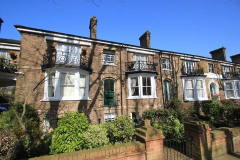 1 bedroom retirement property for sale, Cambridge Road, Southend On Sea