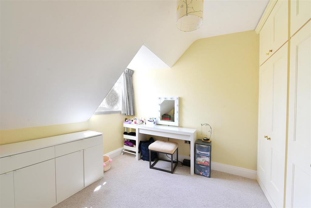 Bedroom 5