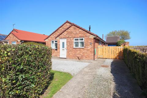 2 bedroom detached bungalow for sale, Rolston Road, Hornsea