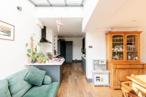 15 Foster Street, Bristol, BS5 6JE