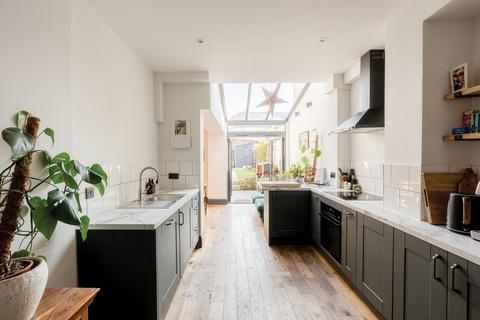 15 Foster Street, Bristol, BS5 6JE