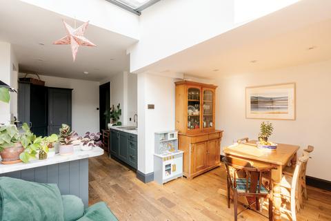 15 Foster Street, Bristol, BS5 6JE