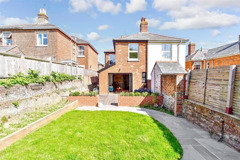3 bedroom semi-detached house for sale, Well Street, Ryde PO33