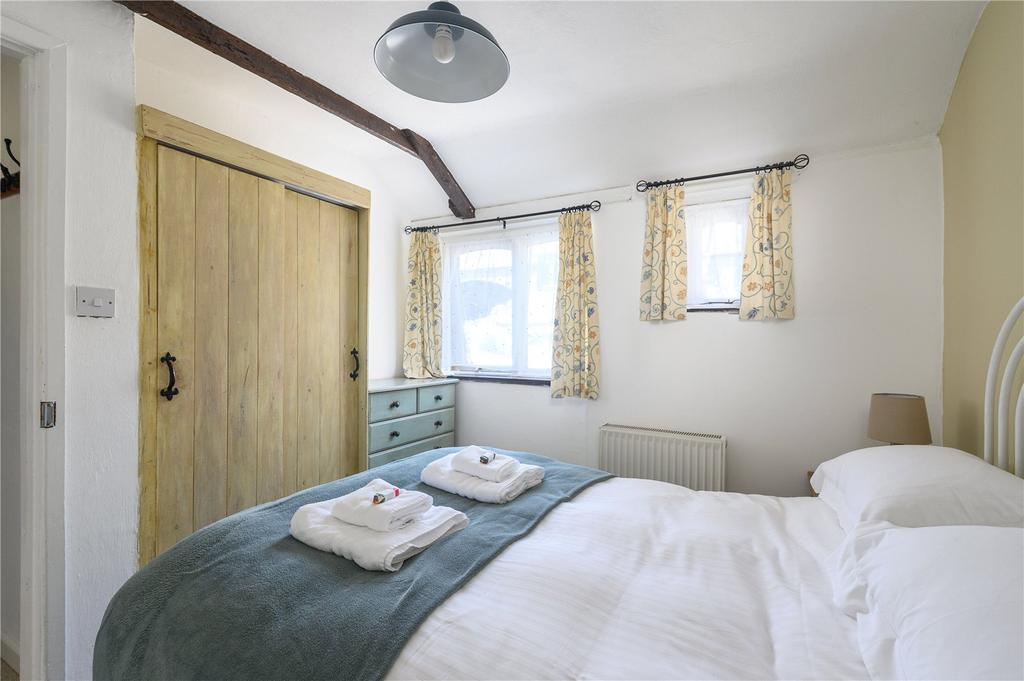 Cross Cottage