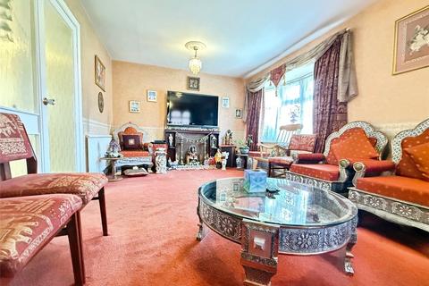 4 bedroom detached house for sale, Lindrick Drive, Leicester LE5