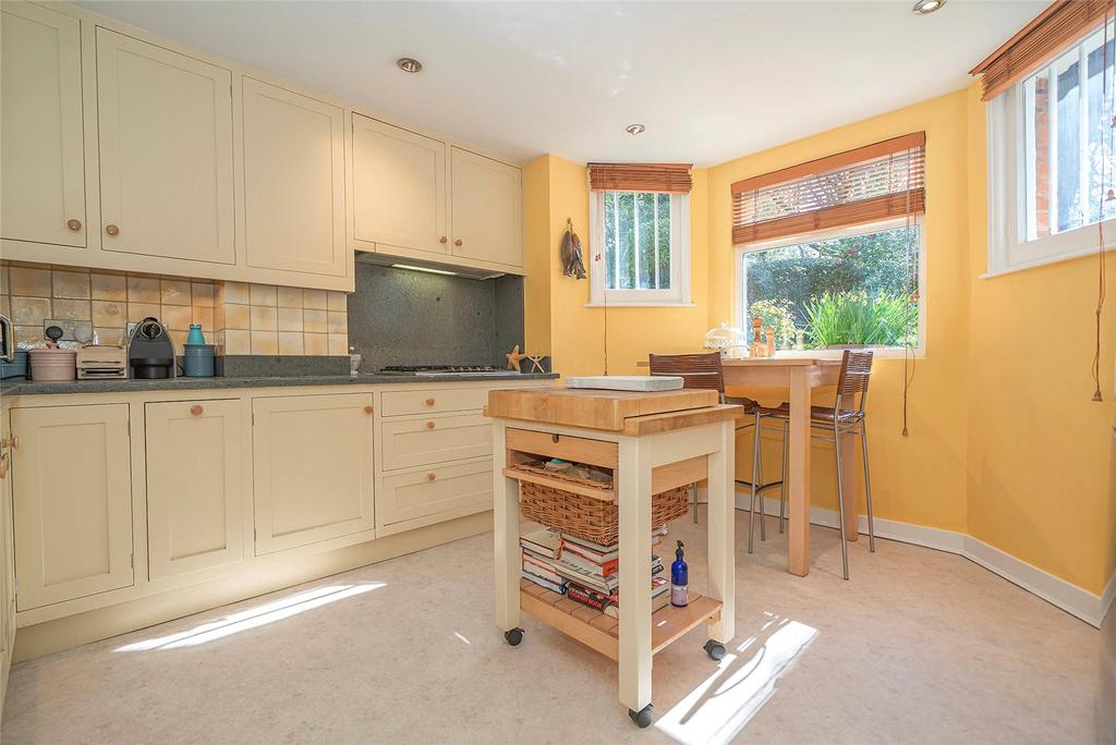 Kitchen A 2