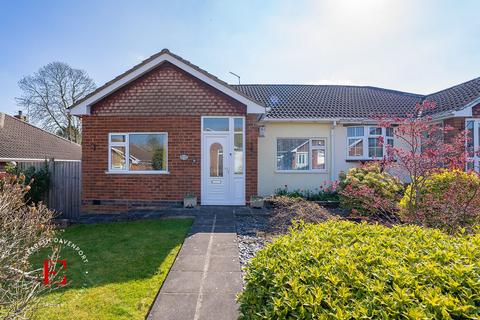 3 bedroom semi-detached bungalow for sale, Durham Crescent, Allesley, CV5