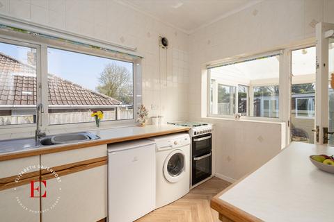 3 bedroom semi-detached bungalow for sale, Durham Crescent, Allesley, CV5