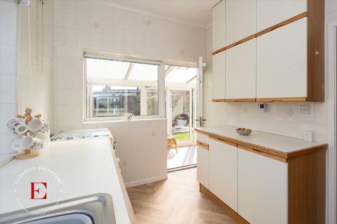 3 bedroom semi-detached bungalow for sale, Durham Crescent, Allesley, CV5