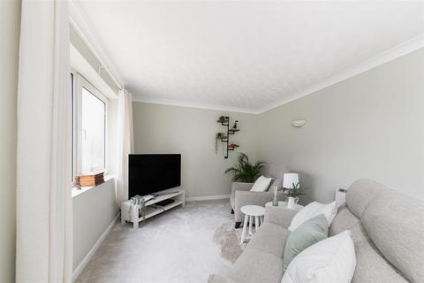 1 bedroom apartment for sale, The Moors, Kidlington OX5
