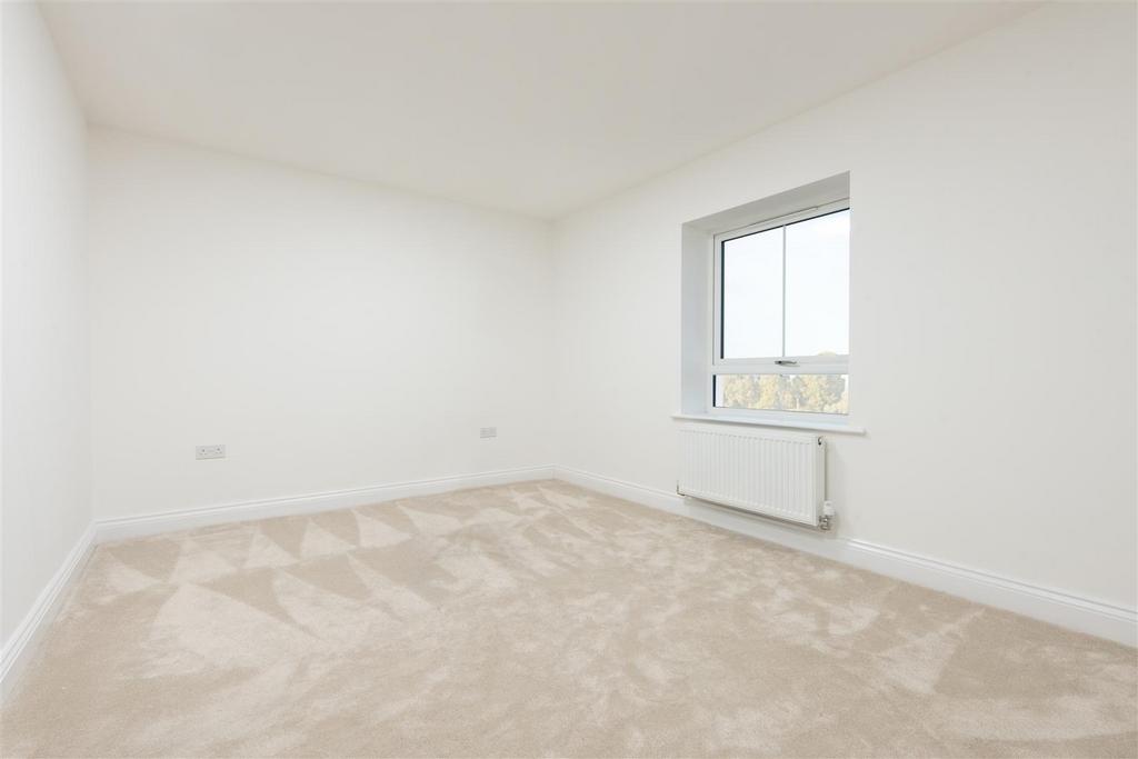 023 Newett Parsons Green Plot24 Internals.jpg