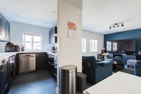 3 bedroom apartment for sale, St. Francis Close, Sandygate, Sheffield