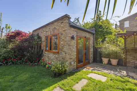 9 Waldeck Road, London, W13 8LY