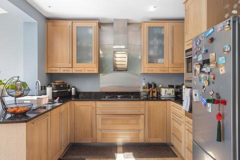 9 Waldeck Road, London, W13 8LY