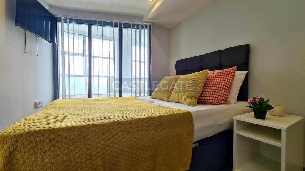 Room 15, The Works at Standard House, Half Moon St