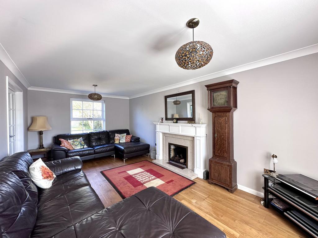 Sitting room.JPG