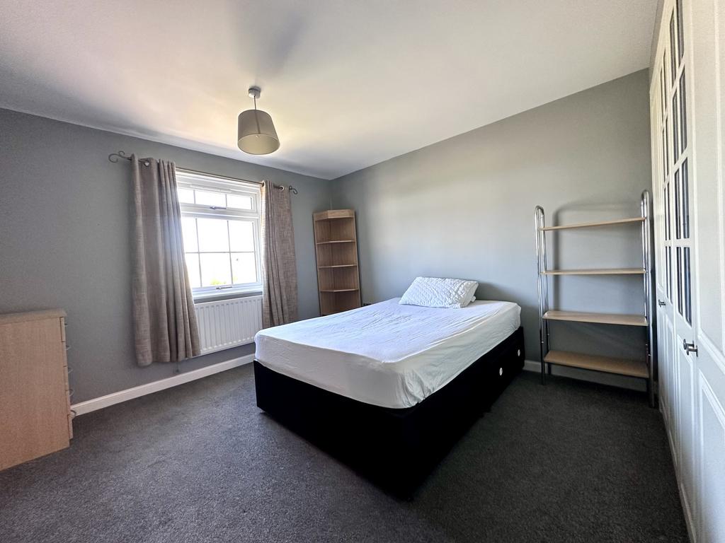 Bed 2.JPG