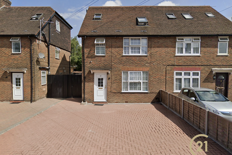 undefined, Halsway, HAYES UB3