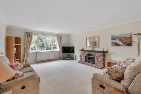 undefined, Green Lane, Lower Kingswood, Tadworth