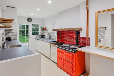 undefined, Green Lane, Lower Kingswood, Tadworth