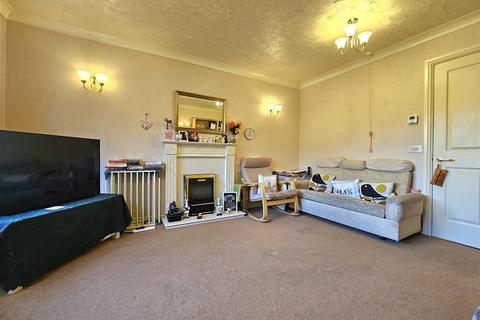 1 bedroom retirement property for sale, Ulleries Road, Solihull