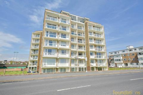 2 bedroom flat for sale, West Parade, Bexhill-on-Sea, TN39