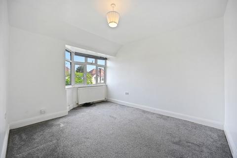 31 Lyndhurst Road, Greenford, UB6 9QR