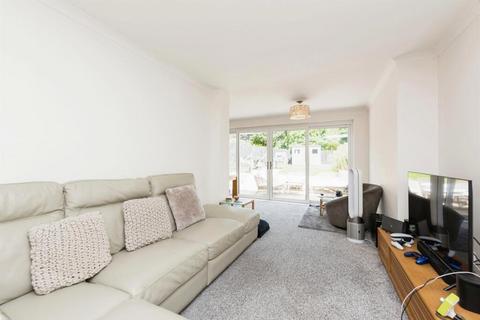 9 Longmeadow Close, Sutton Coldfield, B75 7SQ
