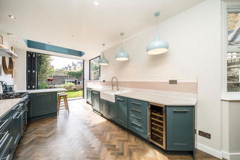 357 Ivydale Road, London, SE15 3ED