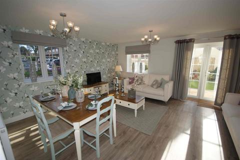 3 bedroom end of terrace house to rent, Greenhouse Gardens,Cullompton,Devon,