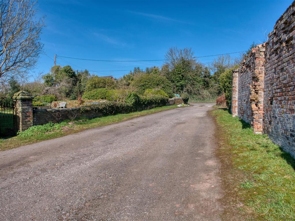 P1123436 hdr.jpg