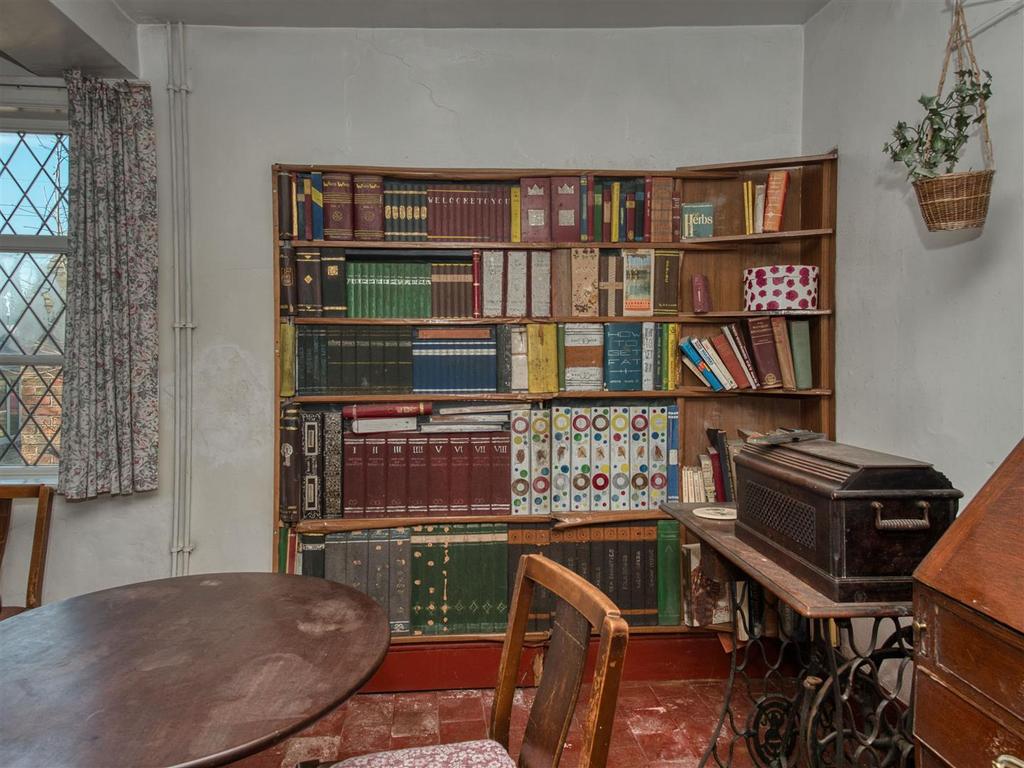 P1123378 hdr.jpg