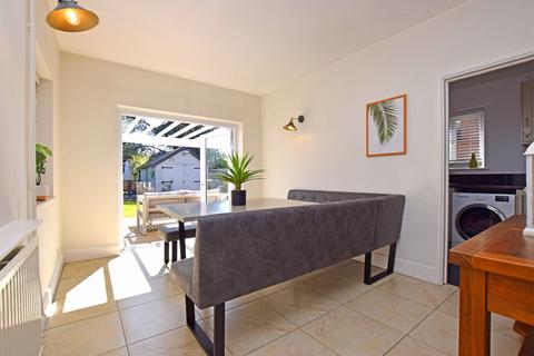 4 bedroom detached house for sale, Wootton Road, King's Lynn PE30