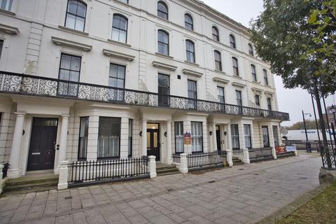 3 bedroom flat for sale, Cambridge Terrace, Dover, Kent, CT16