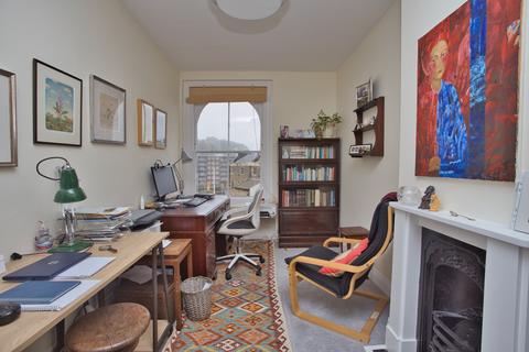 Apartment 3, 3 Cambridge Terrace, Dover, CT16 1JT