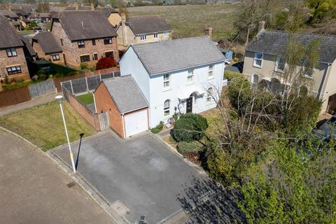 3 bedroom detached house for sale, The Comfrey, Aylesbury HP19