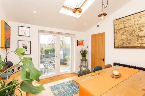 3 bedroom semi-detached house for sale, Hawthorne Close, Eythorne, Dover, Kent, CT15