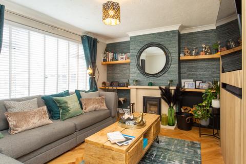 3 bedroom semi-detached house for sale, Hawthorne Close, Eythorne, Dover, Kent, CT15