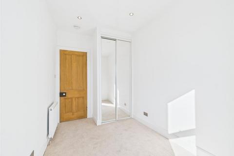 38e Friar Street, Perth, PH2 0ED