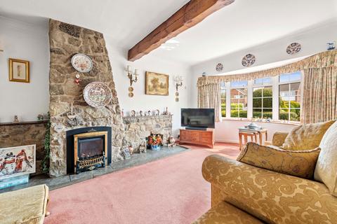 Glen Royle High Road, Barrowby, Grantham, NG32 1BN