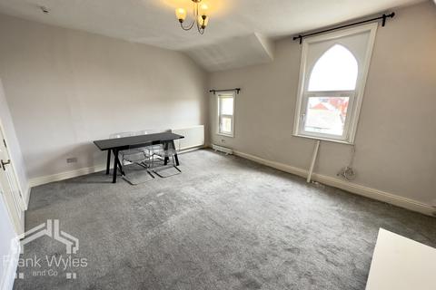 2 bedroom flat for sale, Flat 3, 54 Westby Street, Lytham