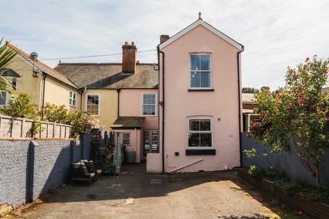 8 Alphington Road, Exeter, EX2 8HH
